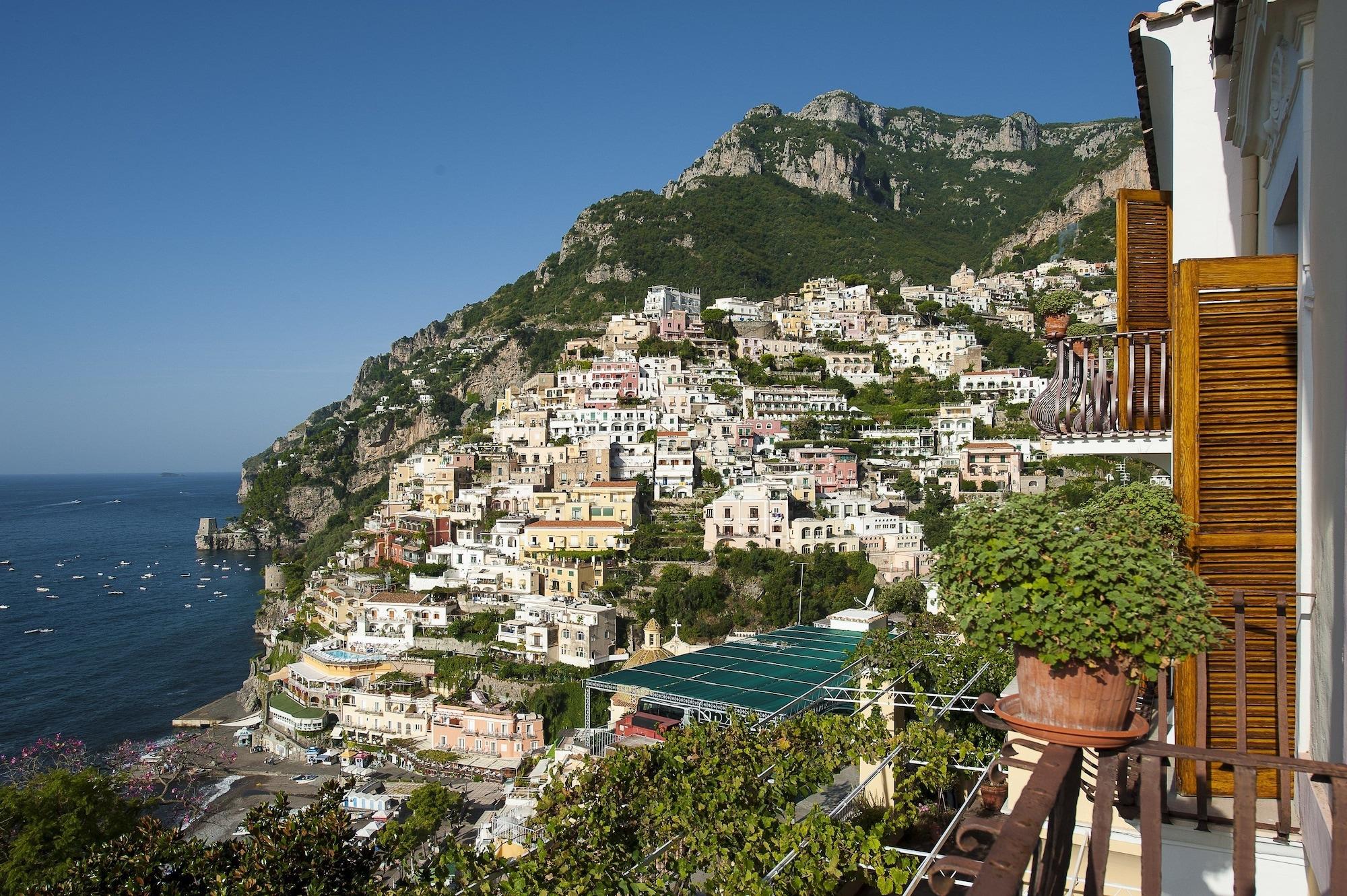 Albergo California Positano Exterior foto